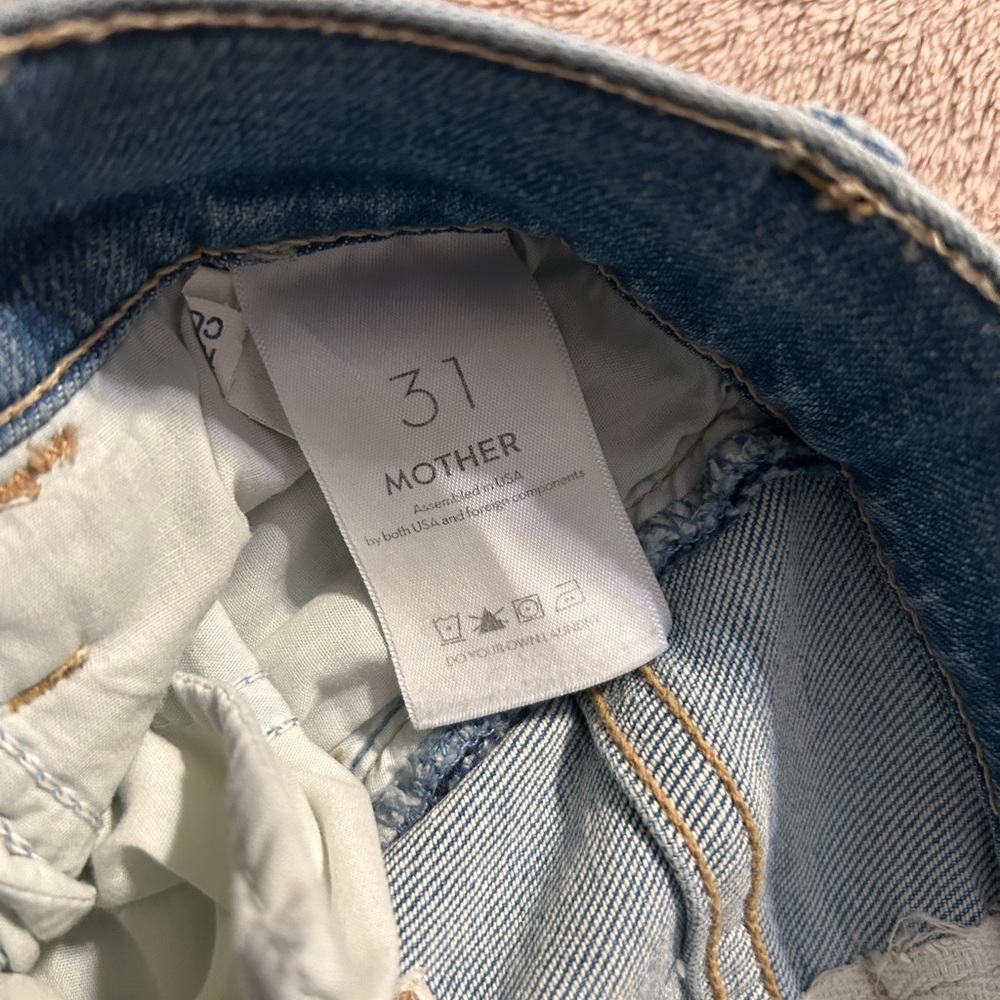 🔥MOTHER Denim The Hustler Ankle Fray Jeans in Thrilling Shots🔥 - Picture 5 of 8